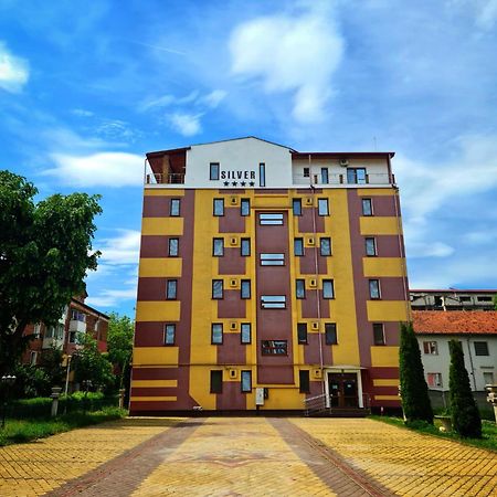 Silver Hunedoara Zewnętrze zdjęcie